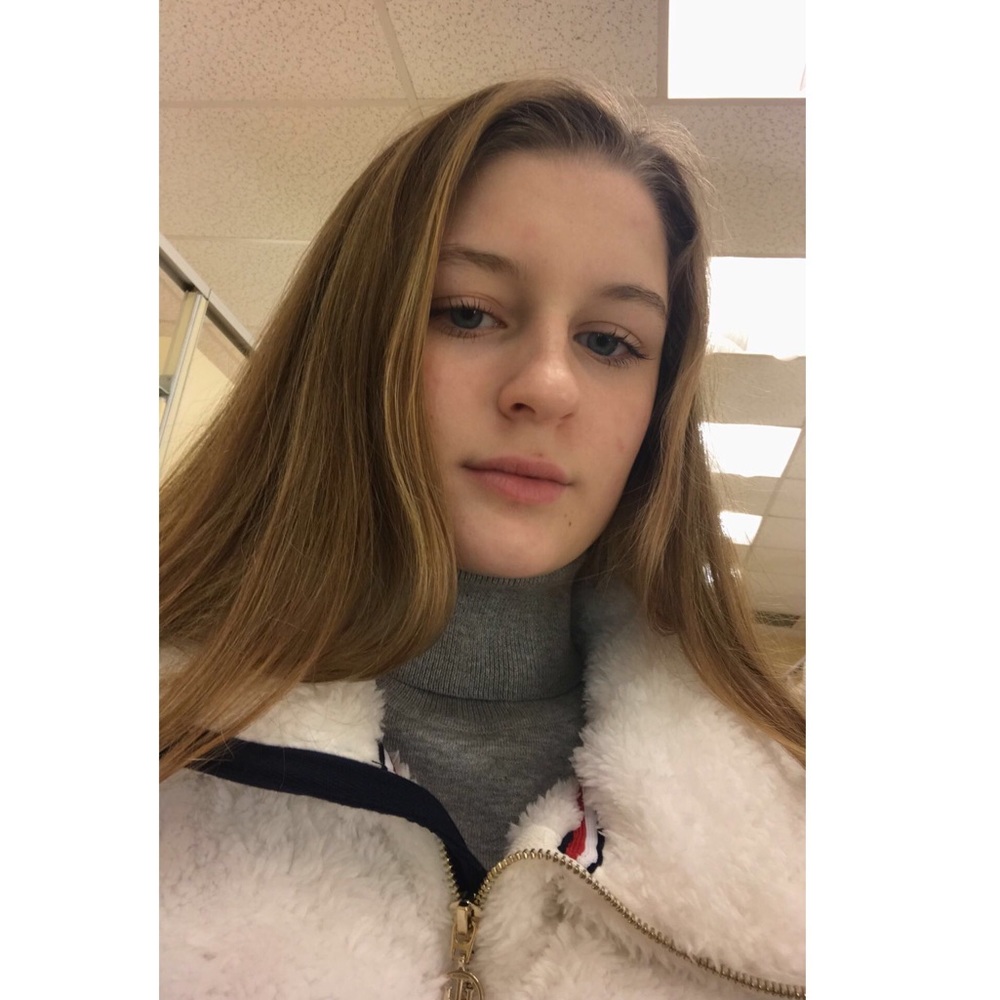 Meet your Posher, Brooke